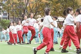 [德甲]31岁凯恩夺职业生涯首冠 加盟拜仁两年终问鼎德甲