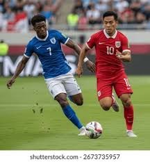 湖人本赛季输掉的7场比赛最少一场输10分，场均输17.7分